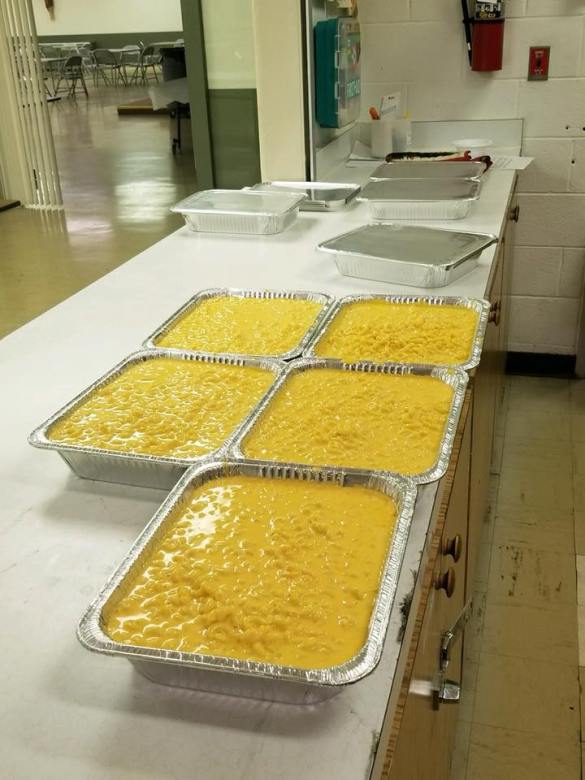 28684812_2103369043012556_5527254803587926582_n