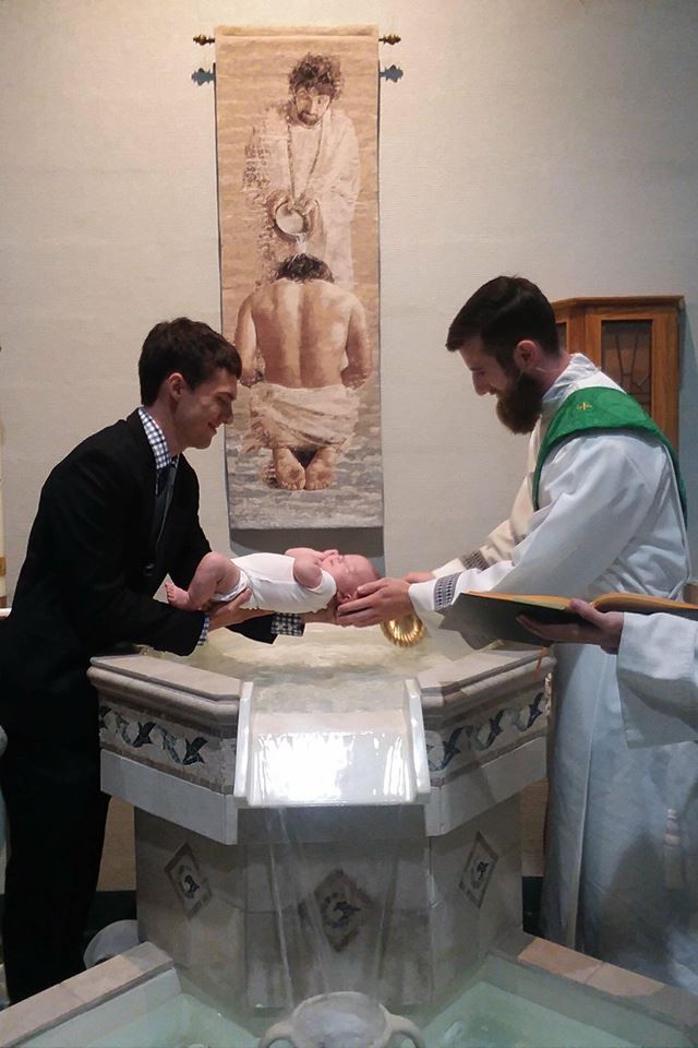 39071404_2346142935401831_3145951540162854912_n